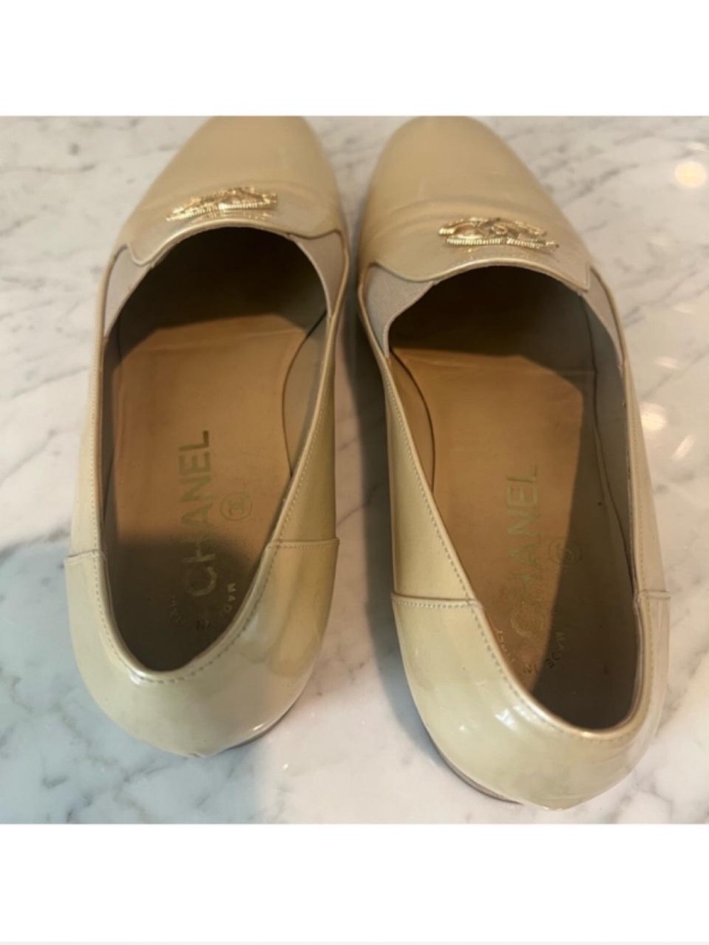 CHANEL Cream Leather Loafers with Gold CC Emblem - Picture 3 of 8